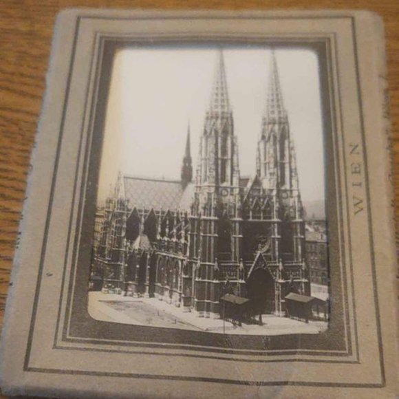 Antique Set of 10 Souvenir Pack of 10 Germany Black and White Gloss Photos - Picture 1 of 6